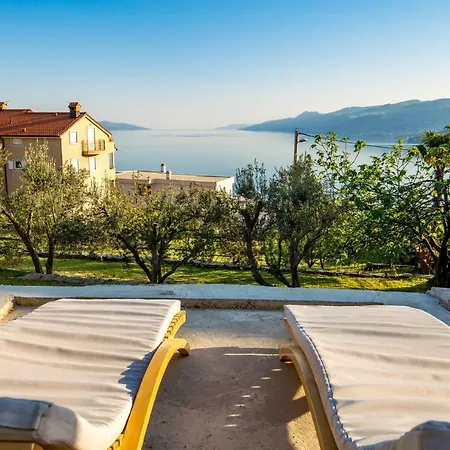 Giani With Swimming Pool Opatija